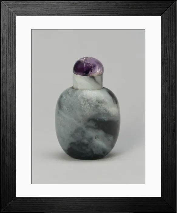 Framed Print : Snuff Bottle with Inclusions Suggestive of a Rain-Swept Landscape, Qing dynasty Framed Print : Snuff Bottle with Inclusions Suggestive of a Rain-Swept Landscape, Qing dynasty