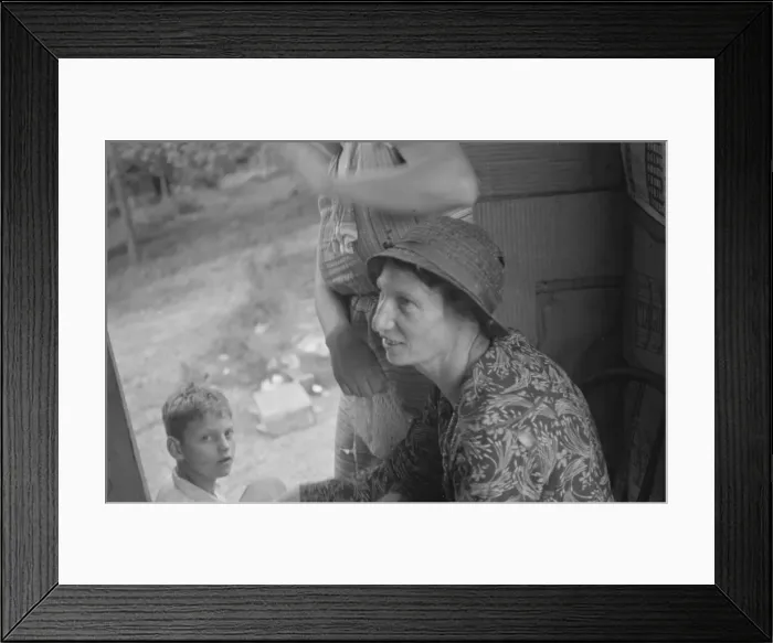 Framed Print : Farm woman in conversation with relief investigator, West Virginia, 1935. Creator: Walker Evans Framed Print : Farm woman in conversation with relief investigator, West Virginia, 1935. Creator: Walker Evans