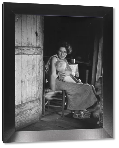 Lily Rogers Fields and children. Hale County, Alabama, 1936. Creator: Walker Evans