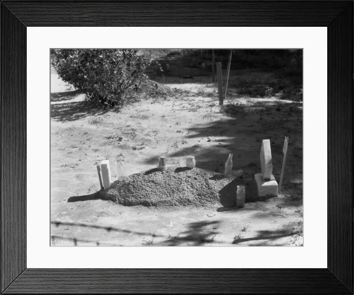Framed Print : Sharecroppers grave, Hale County, Alabama, 1936. Creator: Walker Evans Framed Print : Sharecroppers grave, Hale County, Alabama, 1936. Creator: Walker Evans