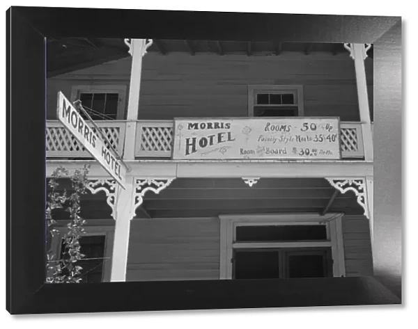 Boardinghouse, Alabama, 1936. Creator: Walker Evans