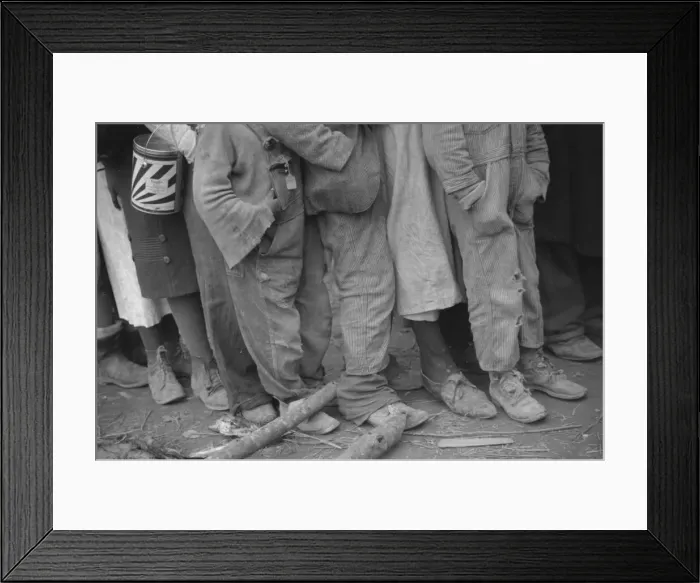 Framed Print : Negroes in the lineup for food at mealtime in the camp for flood... Forrest City, Arkansas, 1937. Creator: Walker Evans Framed Print : Negroes in the lineup for food at mealtime in the camp for flood... Forrest City, Arkansas, 1937. Creator: Walker Evans
