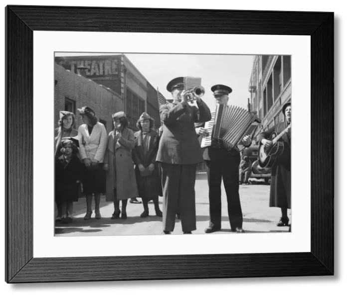 Framed Print : Trio, Salvation Army, San Francisco, California, 1939. Creator: Dorothea Lange Framed Print : Trio, Salvation Army, San Francisco, California, 1939. Creator: Dorothea Lange