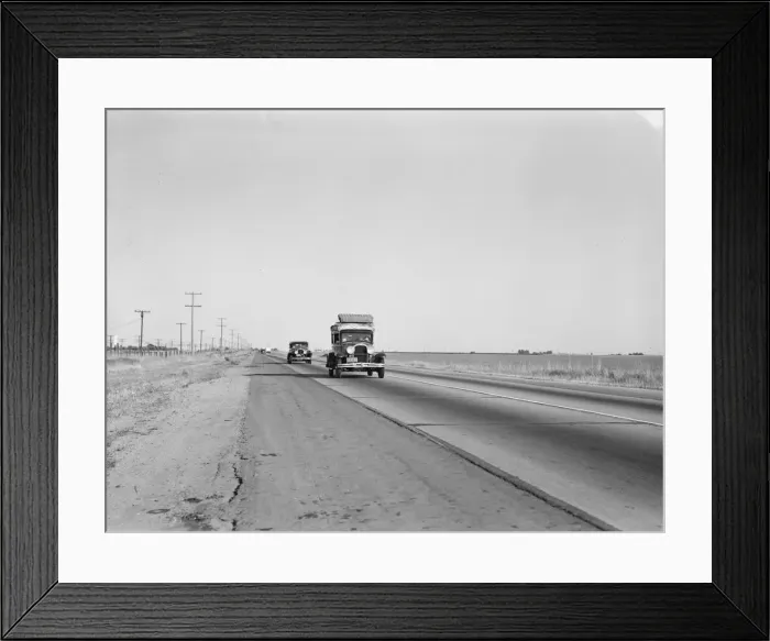 Framed Print : Migrants on the road, between Tulare and Fresno, California, 1939. Creator: Dorothea Lange Framed Print : Migrants on the road, between Tulare and Fresno, California, 1939. Creator: Dorothea Lange
