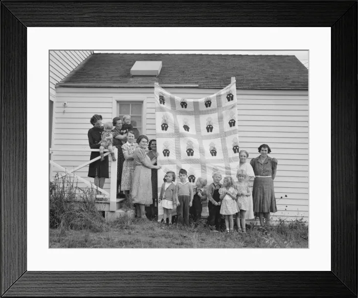 Framed Print : Farm women of the Helping Hand'club display a pieced quilt... near West Carlton, Oregon, 1939. Creator: Dorothea Lange Framed Print : Farm women of the Helping Hand'club display a pieced quilt... near West Carlton, Oregon, 1939. Creator: Dorothea Lange