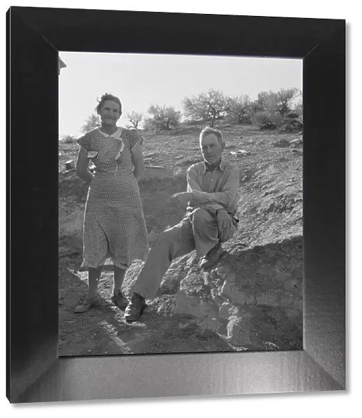 Mr. and Mrs. Sam Cates, Cow Hollow farmers, Malheur County, Oregon, 1939. Creator: Dorothea Lange