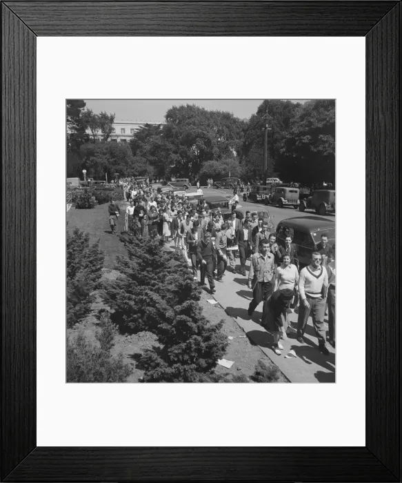 Framed Print : Students assembling for Peace Day address of General Smedley Butler, Berkeley, CA, 1939. Creator: Dorothea Lange Framed Print : Students assembling for Peace Day address of General Smedley Butler, Berkeley, CA, 1939. Creator: Dorothea Lange