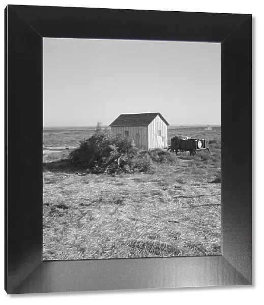 The preachers house, Dead Ox Flat, Malheur County, Oregon, 1939. Creator: Dorothea Lange