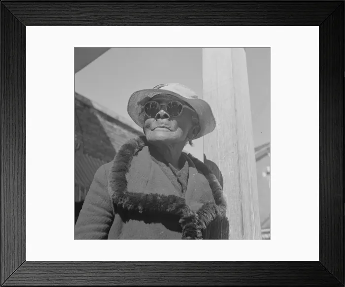 Framed Print : Woman who says she is 104 years old, Daytona Beach, Florida, 1943. Creator: Gordon Parks Framed Print : Woman who says she is 104 years old, Daytona Beach, Florida, 1943. Creator: Gordon Parks