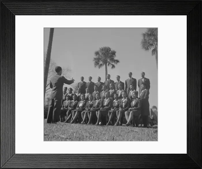 Framed Print : Bethune-Cookman College. Student choir singing on the campus, Daytona Beach, Florida, 1943. Creator: Gordon Parks Framed Print : Bethune-Cookman College. Student choir singing on the campus, Daytona Beach, Florida, 1943. Creator: Gordon Parks