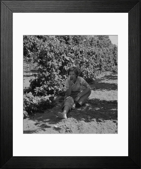 Framed Print : Possibly: Wife of an ex-logger, now a migrat... Independence (vicinity), Polk County, Oregon, 1939. Creator: Dorothea Lange