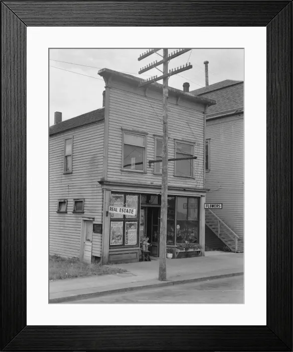 Framed Print : Elma, Grays Harbor County, Western Washington, 1939. Creator: Dorothea Lange Framed Print : Elma, Grays Harbor County, Western Washington, 1939. Creator: Dorothea Lange