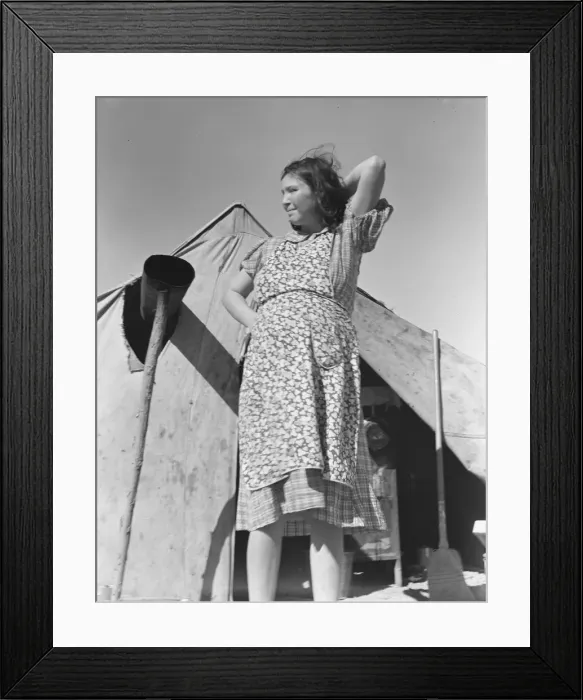 Framed Print : Growers camp for migrant labor on the edge of the pea fields, near Calipatria, CA, 1939. Creator: Dorothea Lange Framed Print : Growers camp for migrant labor on the edge of the pea fields, near Calipatria, CA, 1939. Creator: Dorothea Lange