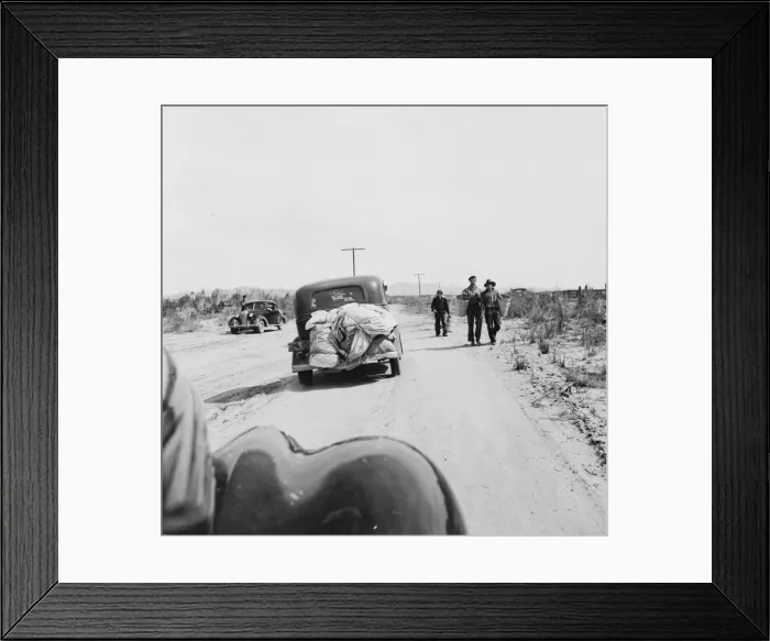 Framed Print : Migratory family arriving at growers camp for pickers, Imperial Valley, California, 1939. Creator: Dorothea Lange Framed Print : Migratory family arriving at growers camp for pickers, Imperial Valley, California, 1939. Creator: Dorothea Lange