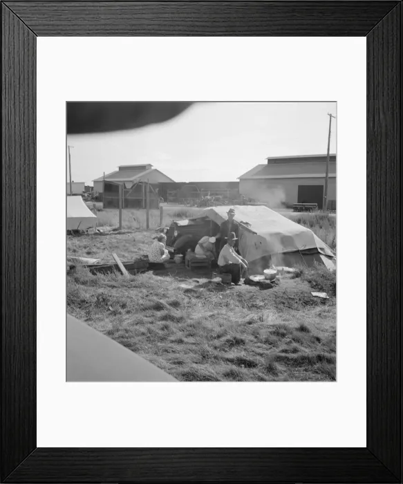 Framed Print : Living conditions for migrant potato pickers, Siskiyou County, California, 1939. Creator: Dorothea Lange Framed Print : Living conditions for migrant potato pickers, Siskiyou County, California, 1939. Creator: Dorothea Lange