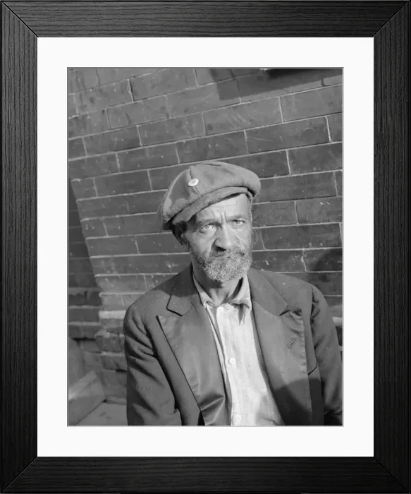 Framed Print : An old peanut vendor on Seaton Road, Washington, D. C. 1942. Creator: Gordon Parks Framed Print : An old peanut vendor on Seaton Road, Washington, D. C. 1942. Creator: Gordon Parks