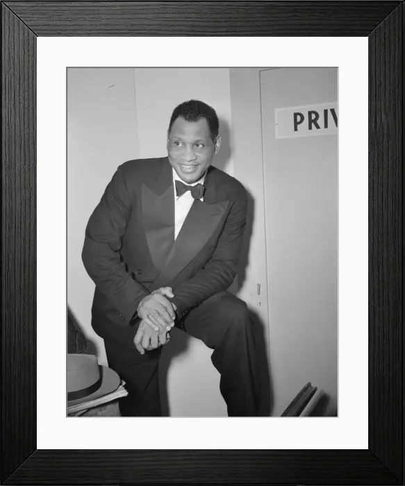 Framed Print : Russian war anniversary benefit at the Watergate, Washington, D. C. 1942. Creator: Gordon Parks Framed Print : Russian war anniversary benefit at the Watergate, Washington, D. C. 1942. Creator: Gordon Parks