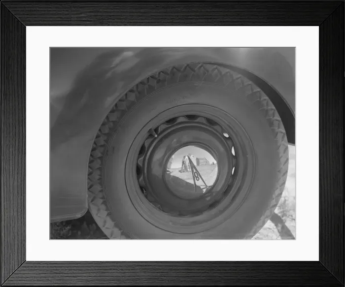 Framed Print : Untitled, between 1935 and 1942. Creator: Dorothea Lange Framed Print : Untitled, between 1935 and 1942. Creator: Dorothea Lange
