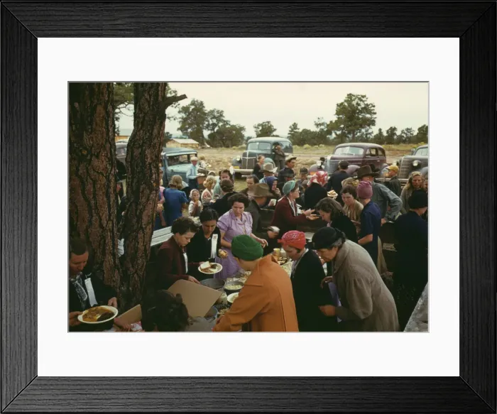 Framed Print : Serving up the barbeque at the Pie Town, New Mexico, Fair, 1940. Creator: Russell Lee Framed Print : Serving up the barbeque at the Pie Town, New Mexico, Fair, 1940. Creator: Russell Lee
