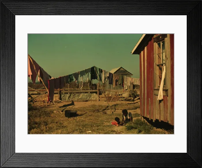 Framed Print : Backyard of Negro tenants home, Marcella Plantation, Mileston, Miss. Delta, 1939. Creator: Marion Post Wolcott
