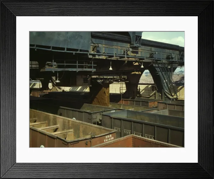 Framed Print : After the ore is weighed in the Hewlett'[i.e. Hulett'] machine it is... Cleveland, Ohio, 1943. Creator: Jack Delano