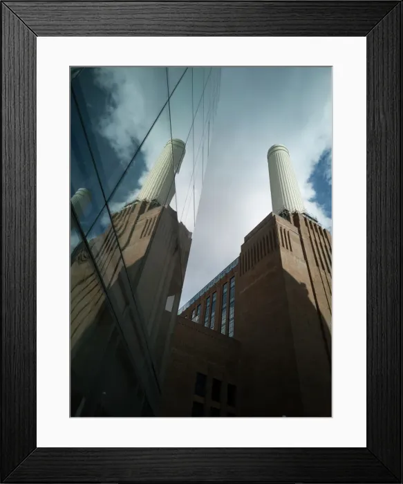 Framed Print : Around Battersea Power Station, London, UK, Oct 2021. Creator: Ethel Davies Framed Print : Around Battersea Power Station, London, UK, Oct 2021. Creator: Ethel Davies