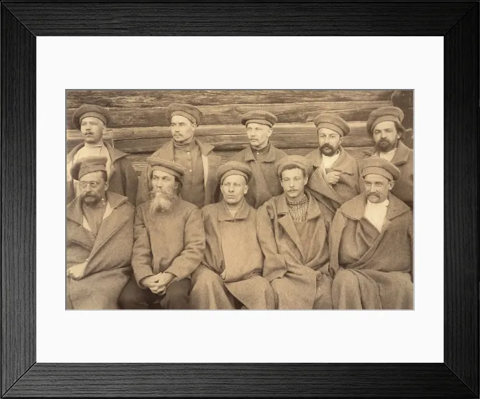 Framed Print : Convicts in Prison Uniform, 1906-1911. Creator: Isaiah Aronovich Shinkman Framed Print : Convicts in Prison Uniform, 1906-1911. Creator: Isaiah Aronovich Shinkman