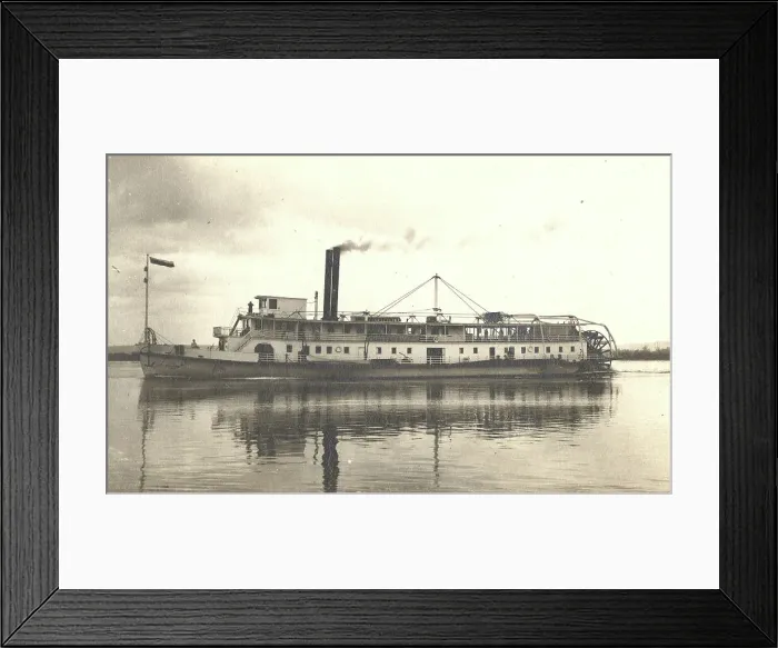 Framed Print : View of the steamship Petersburg on the Zeya River, 1909. Creator: Vladimir Ivanovich Fedorov. View of the steamship Petersburg on the Zeya River, 1909. Creator: Vladimir Ivanovich Fedorov Framed Print : View of the steamship Petersburg on the Zeya River, 1909. Creator: Vladimir Ivanovich Fedorov. View of the steamship Petersburg on the Zeya River, 1909. Creator: Vladimir Ivanovich Fedorov