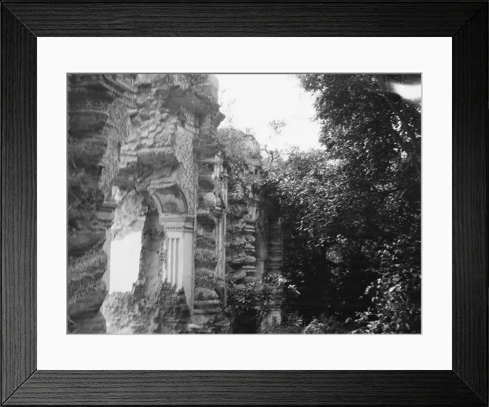 Framed Print : Travel views of Cuba and Guatemala, between 1899 and 1926. Creator: Arnold Genthe Framed Print : Travel views of Cuba and Guatemala, between 1899 and 1926. Creator: Arnold Genthe