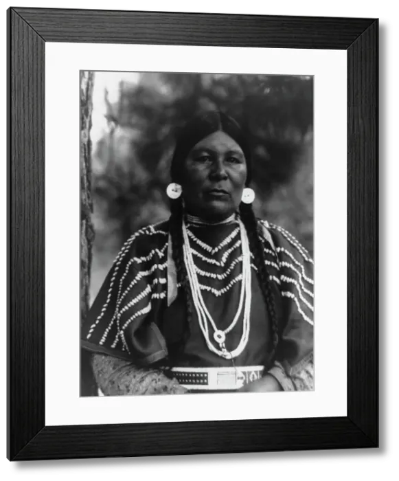 Framed Print : Cayuse woman, c1910. Creator: Edward Sheriff Curtis Framed Print : Cayuse woman, c1910. Creator: Edward Sheriff Curtis