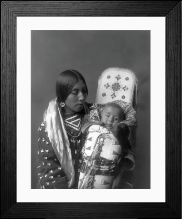 Framed Print : Mother and child-Apsaroke, c1908. Creator: Edward Sheriff Curtis Framed Print : Mother and child-Apsaroke, c1908. Creator: Edward Sheriff Curtis