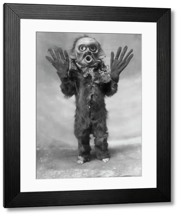 Framed Print : Hami-Koskimo, c1914. Creator: Edward Sheriff Curtis Framed Print : Hami-Koskimo, c1914. Creator: Edward Sheriff Curtis