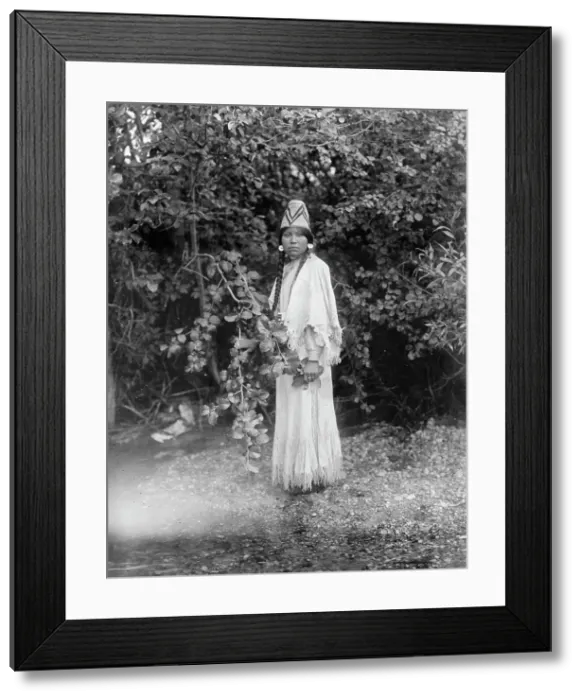 Framed Print : A fair maiden, c1905. Creator: Edward Sheriff Curtis Framed Print : A fair maiden, c1905. Creator: Edward Sheriff Curtis