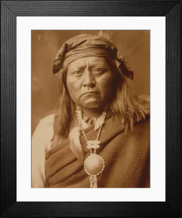 Framed Print : Oz Sue, c1903. Creator: Edward Sheriff Curtis Framed Print : Oz Sue, c1903. Creator: Edward Sheriff Curtis