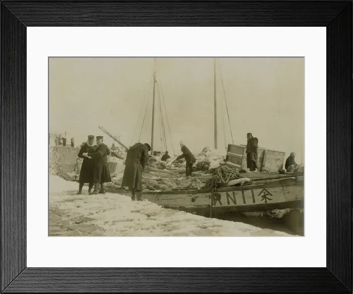 Framed Print : Japanese officers directing the unloading of supplies, Chemulpo, c1904. Creator: Robert Lee Dunn Framed Print : Japanese officers directing the unloading of supplies, Chemulpo, c1904. Creator: Robert Lee Dunn