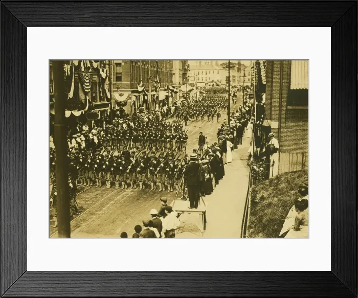 Framed Print : Military procession at Portsmouth on arrival of plenipotentiaries, 1905. Creator: Unknown Framed Print : Military procession at Portsmouth on arrival of plenipotentiaries, 1905. Creator: Unknown