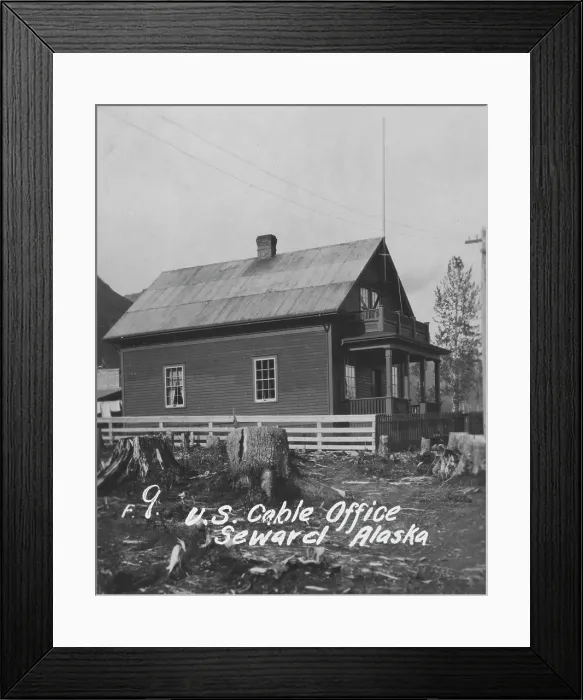 Framed Print : U.S. Cable Office, between c1900 and c1930. Creator: Unknown Framed Print : U.S. Cable Office, between c1900 and c1930. Creator: Unknown