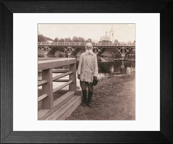 Framed Print : Type of Olonetsk man in Vytegra [Russian Empire], 1909. Creator: Sergey Mikhaylovich Prokudin-Gorsky
