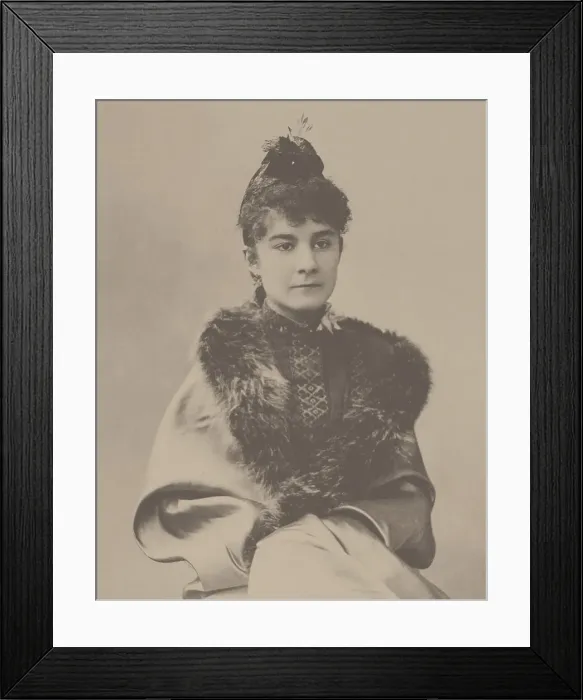 Framed Print : Portrait of Madame Marie de Régnier, née de Hérédia, 1889. Creator: Nadar, Paul (1856-1939) Framed Print : Portrait of Madame Marie de Régnier, née de Hérédia, 1889. Creator: Nadar, Paul (1856-1939)