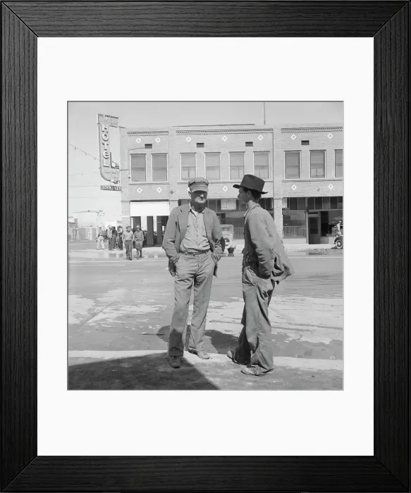 Framed Print : Idle pea pickers discuss prospects for work, Calipatria, Imperial Valley, California, 1939. Creator: Dorothea Lange Framed Print : Idle pea pickers discuss prospects for work, Calipatria, Imperial Valley, California, 1939. Creator: Dorothea Lange