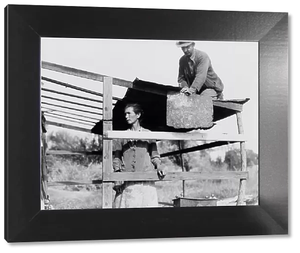 Dispossessed Arkansas farmers, Bakersfield, California, 1935. Creator: Dorothea Lange