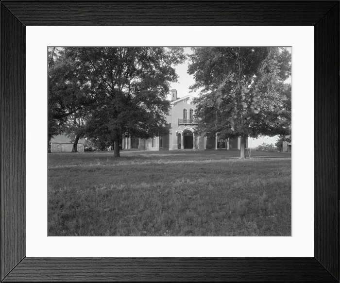 Framed Print : Mt. Holly Plantation house, built in 1840, still occupied, near Foote, Mississippi, 1937. Creator: Dorothea Lange Framed Print : Mt. Holly Plantation house, built in 1840, still occupied, near Foote, Mississippi, 1937. Creator: Dorothea Lange