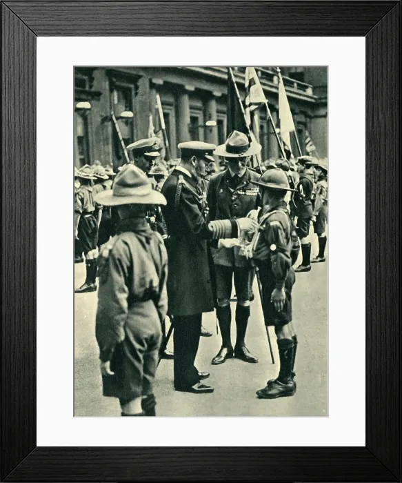 Framed Print : King George V with Lord Baden-Powell Inspecting Boy Scouts, 1920, 1944. Creator: Unknown Framed Print : King George V with Lord Baden-Powell Inspecting Boy Scouts, 1920, 1944. Creator: Unknown