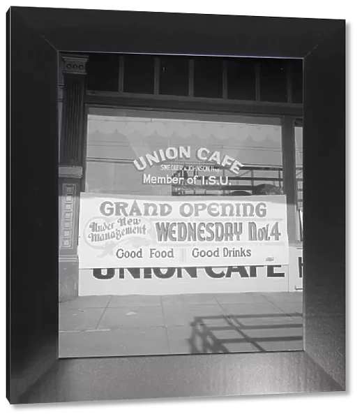 Opening of union café, Oakland, California, 1936. Creator: Dorothea Lange