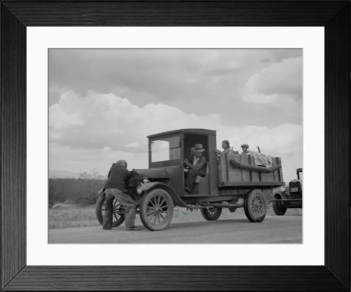 Framed Print : Oklahoma drought refugees stalled on highway near Lordsburg, New Mexico, 1937. Creator: Dorothea Lange Framed Print : Oklahoma drought refugees stalled on highway near Lordsburg, New Mexico, 1937. Creator: Dorothea Lange