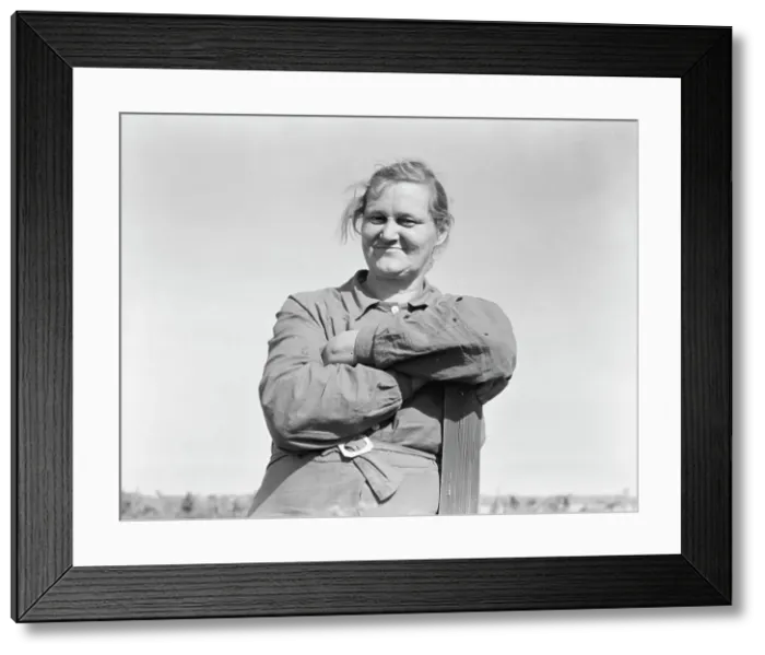 Framed Print : Arkansas mother, Tulare County, CA, 1938. Creator: Dorothea Lange Framed Print : Arkansas mother, Tulare County, CA, 1938. Creator: Dorothea Lange