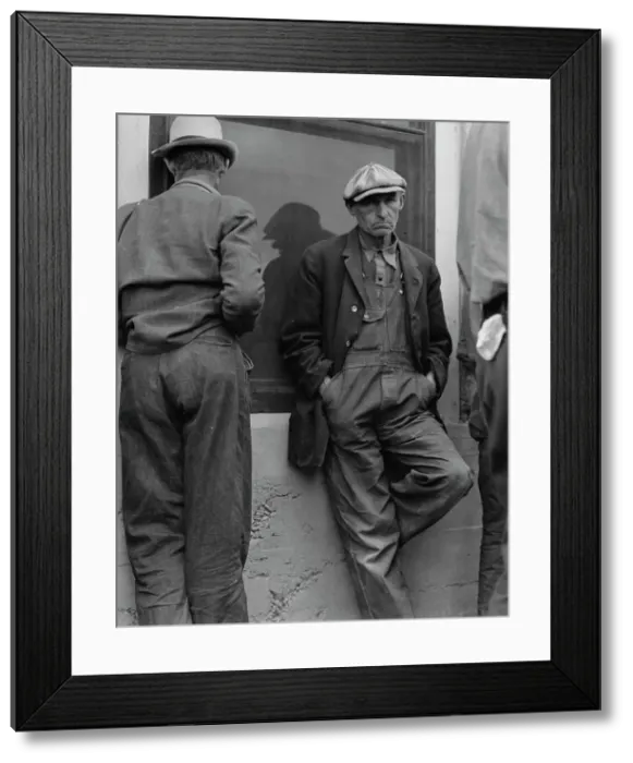 Framed Print : Waiting for the semimonthly relief checks at Calipatria, Imperial Valley, California, 1937. Creator: Dorothea Lange Framed Print : Waiting for the semimonthly relief checks at Calipatria, Imperial Valley, California, 1937. Creator: Dorothea Lange