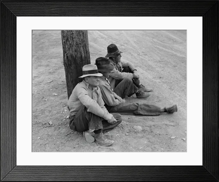 Framed Print : Waiting for the semi-monthly relief checks at Calipatria, California, 1937. Creator: Dorothea Lange Framed Print : Waiting for the semi-monthly relief checks at Calipatria, California, 1937. Creator: Dorothea Lange