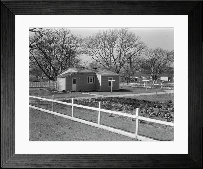 Framed Print : El Monte federal subsistence housing - 100 homes all occupied, California, 1936. Creator: Dorothea Lange Framed Print : El Monte federal subsistence housing - 100 homes all occupied, California, 1936. Creator: Dorothea Lange