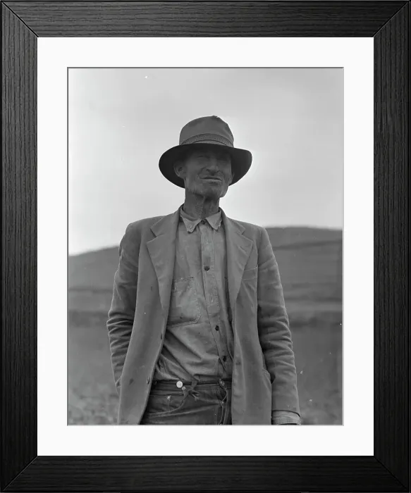 Framed Print : This man is a labor contractor in the pea fields of California, 1936. Creator: Dorothea Lange Framed Print : This man is a labor contractor in the pea fields of California, 1936. Creator: Dorothea Lange
